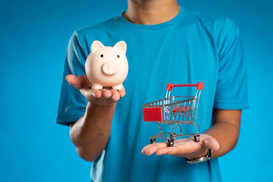 How to Save Money on Back-to-School Shopping